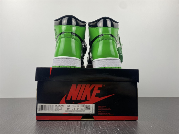 Air Jordan 1 High OG “Pine Green” 555088-030