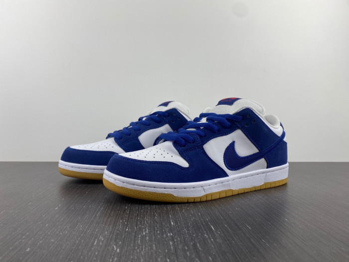 Nike SB Dunk Low Los Angeles Dodgers DO9395-400