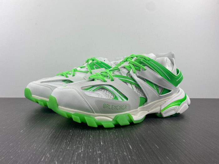 BLCG TRACK SNEAKER 542023 W3RL1 9035