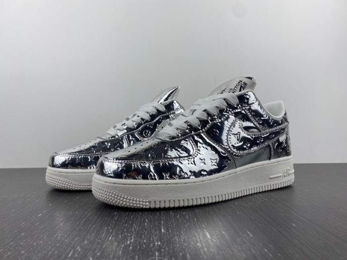 LV x AIR FORCE 1 SLIVER 1A9VGO