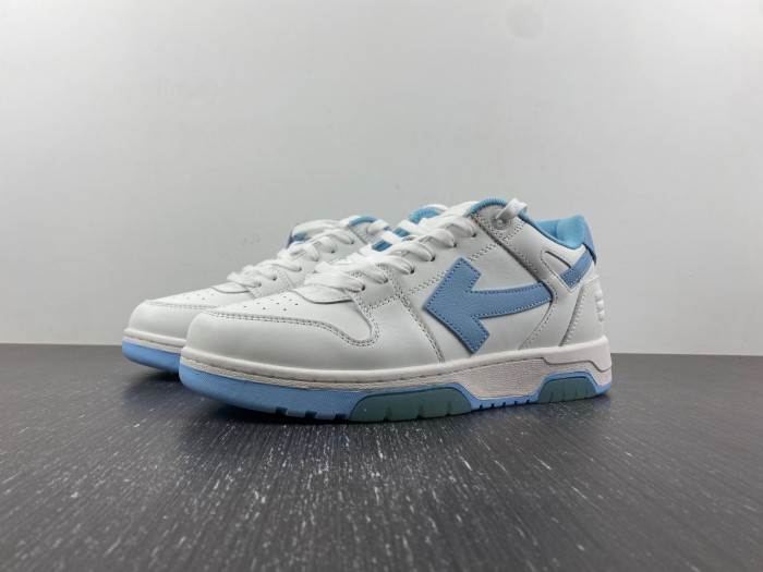 OFF-WHITE SNEAKER