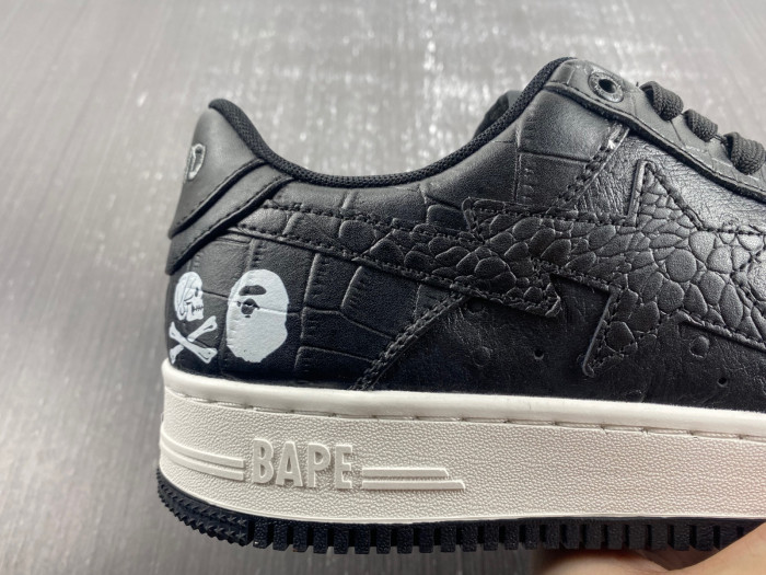 B*PE SNEAKER
