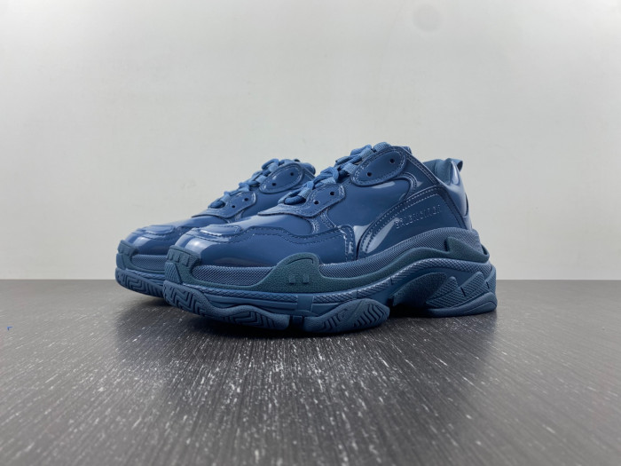 BLCG TRIPLE S SNEAKER 734954 W2PAA 4000