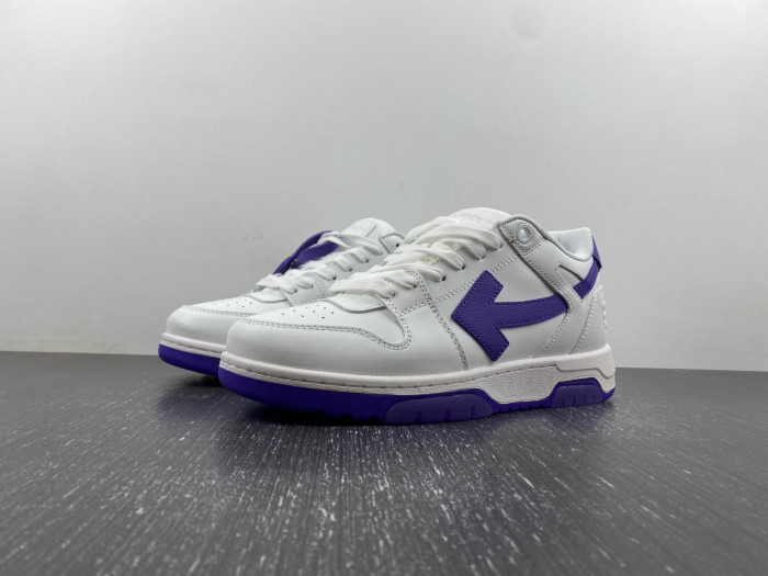 OFF-WHITE SNEAKER