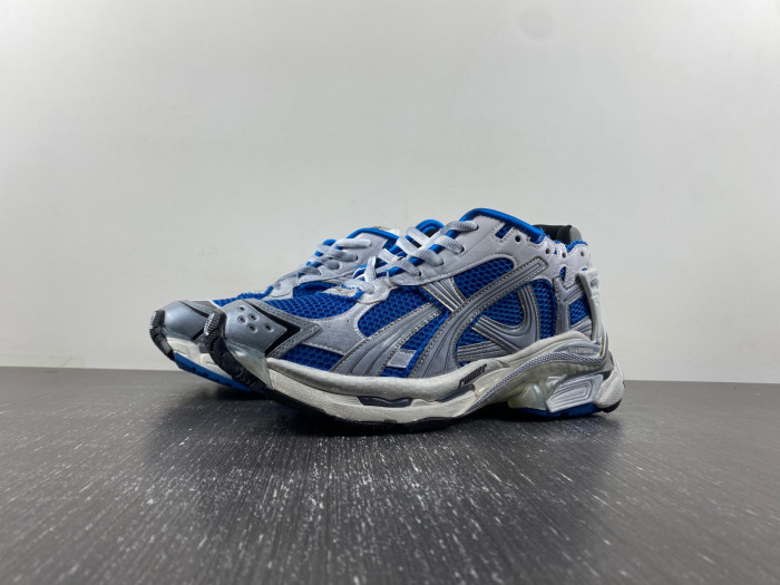 BLCG RUNNER SNEAKER 772774 W3RBW 0575