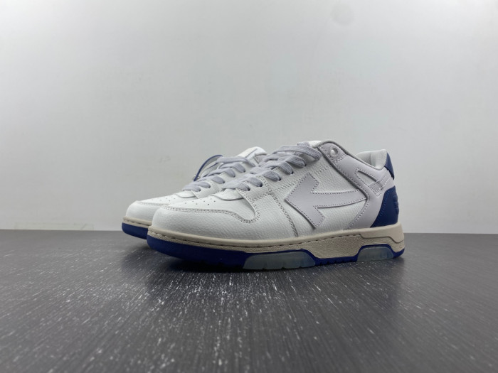 OFF-WHITE SNEAKER