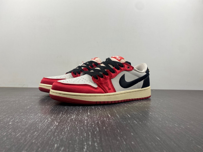 Trophy Room x Air Jordan 1 Low OG “Home” FN0432-017