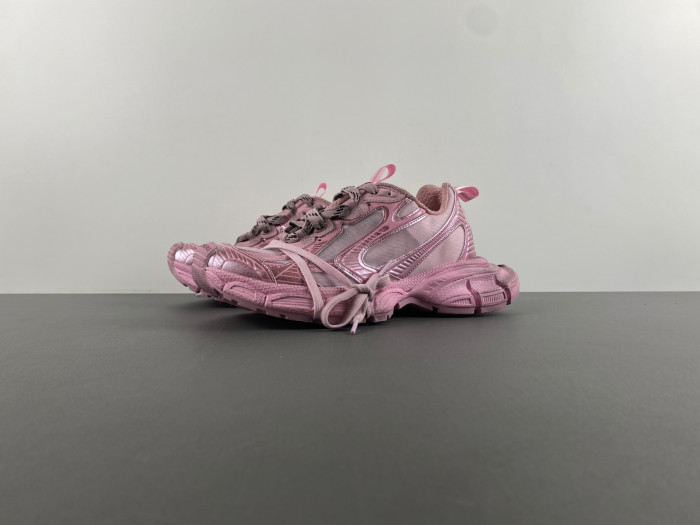 BLCG 3XL SNEAKER 734731 W3XL5 9048