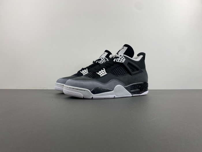Air Jordan 4 “Fear” FQ8138-002
