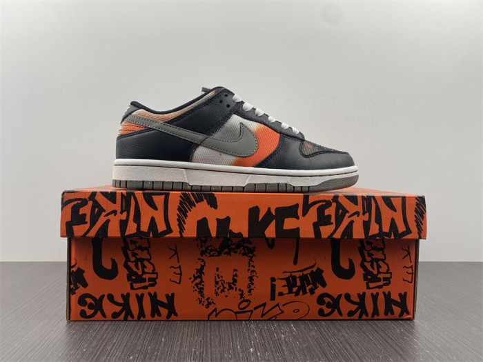 Nike Dunk Low “Graffiti” DM0108-001