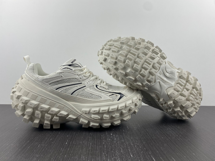 BLCG DEFENDER SNEAKER