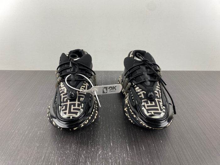 BALMAIN LEATHER UNICORN LOW-TOP SNEAKER