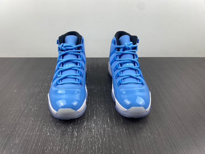 Jordan Ultimate Gift of Flight (11/29) 717602-900