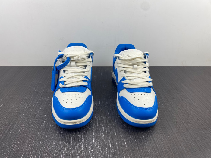 OFF-WHITE SNEAKER