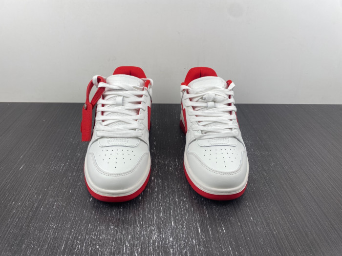 OFF-WHITE SNEAKER