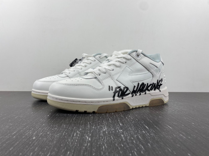 OFF-WHITE SNEAKER