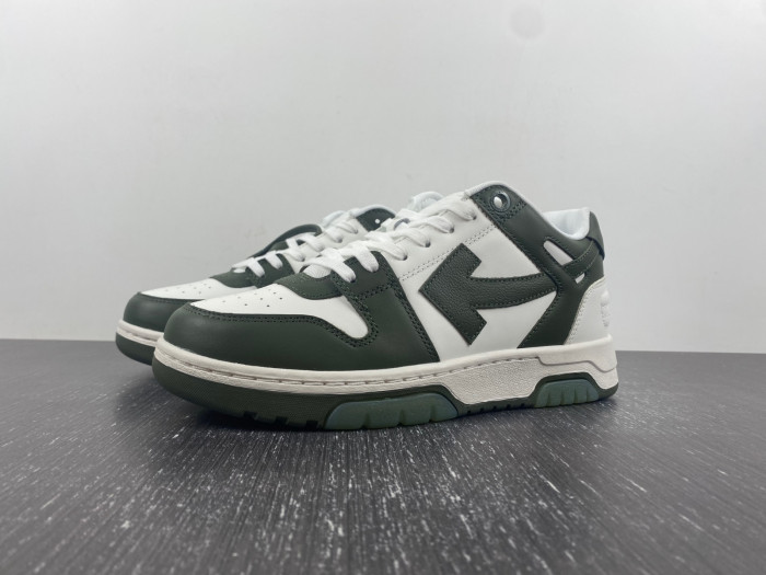 OFF-WHITE SNEAKER