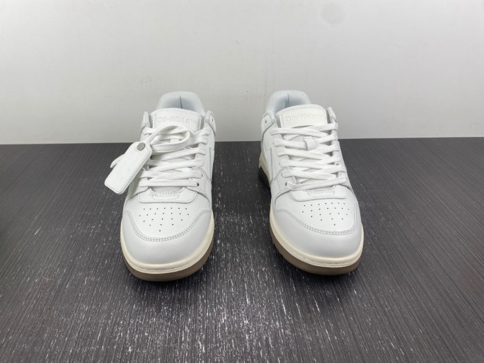OFF-WHITE SNEAKER