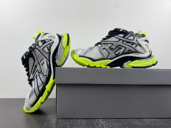 BLCG RUNNER SNEAKER 677403 W3RBP 1093