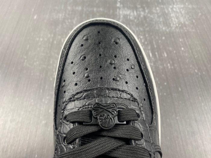 B*PE SNEAKER