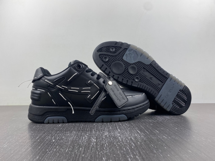 OFF-WHITE SNEAKER