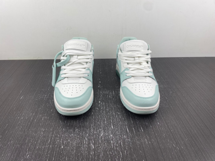 OFF-WHITE SNEAKER