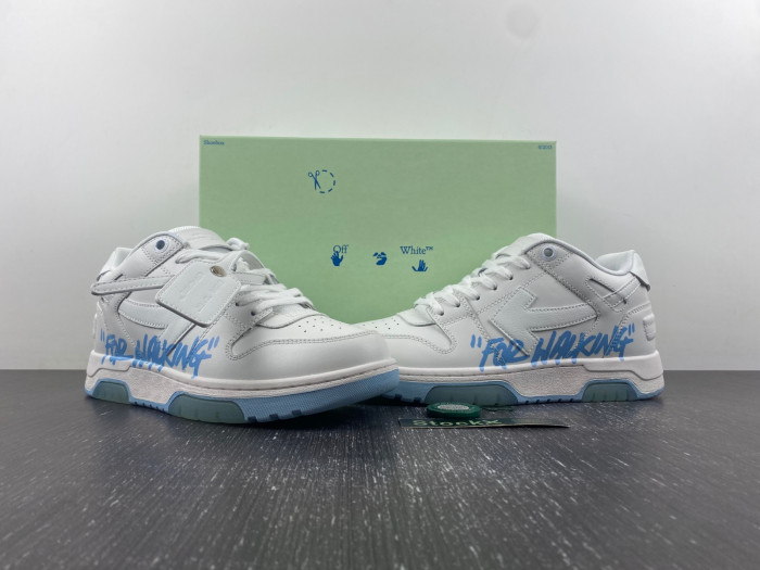 OFF-WHITE SNEAKER
