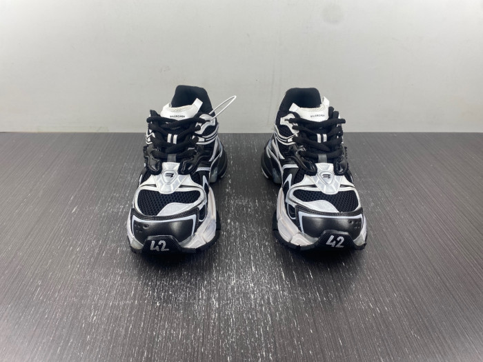 BLCG RUNNER 2.0 SNEAKER 779066-W3RBXP-0213