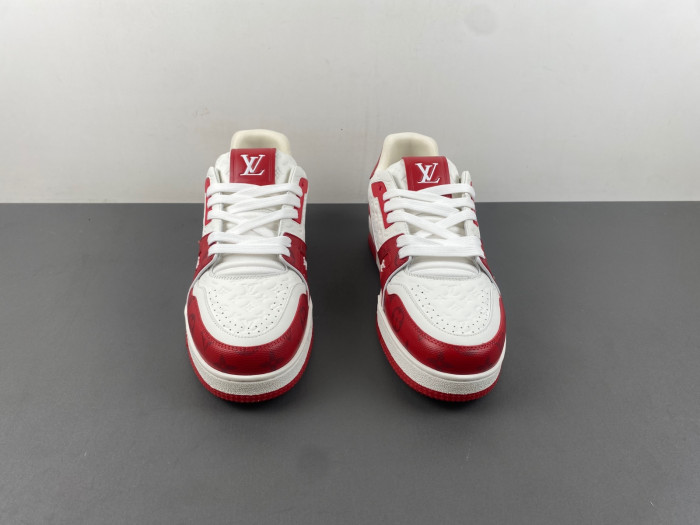 LV TRAINER SNEAKER