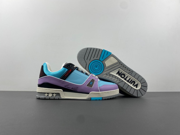LV TRAINER SNEAKER