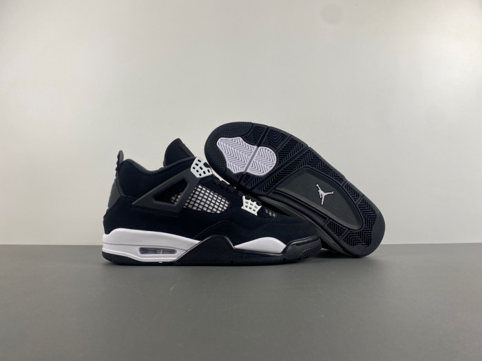 AIR JORDAN 4 "WHITE THUNDER" FQ8138-001