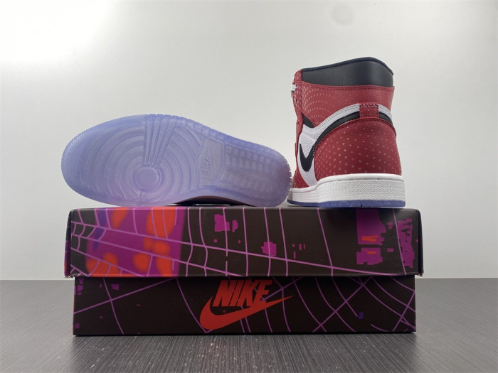 Air Jordan Retro 1 High OG “Origin Story” 555088-602