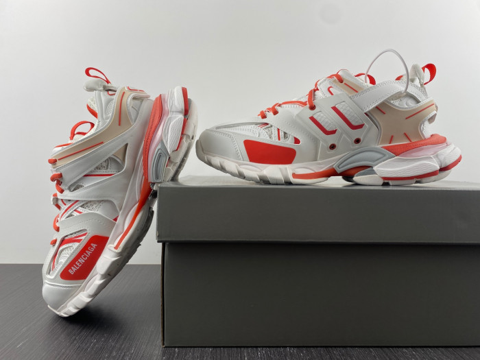 BLCG TRACK SNEAKER 542436 W1GC4 9066