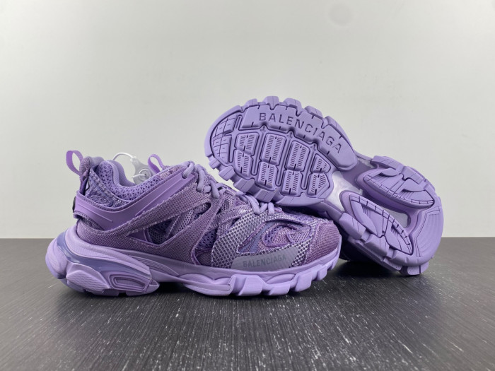 BLCG TRACK SNEAKER 542436 W3RD1 5510