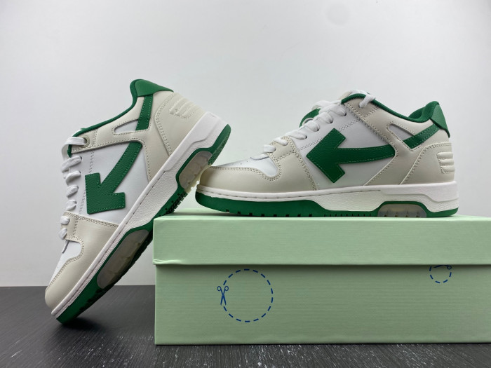 OFF-WHITE SNEAKER