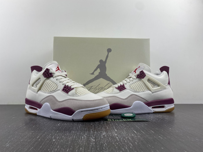 SB x Jordan 4 “Sapphire Red” DR5415-102