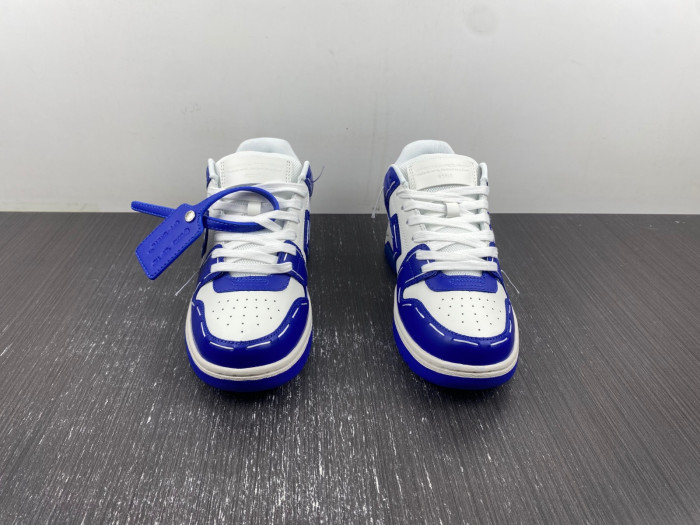 OFF-WHITE SNEAKER