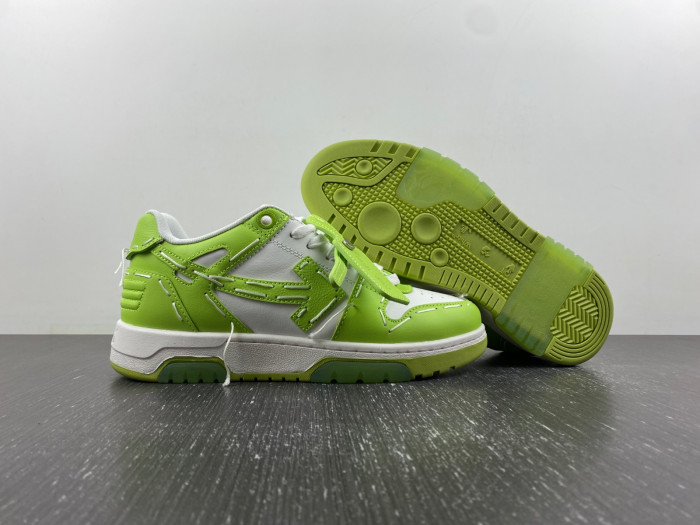 OFF-WHITE SNEAKER