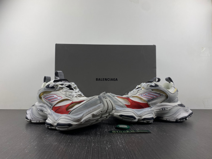 BLCG CARGO SNEAKER 784341 W1MV3 0521