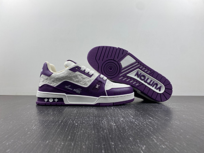 LV TRAINER SNEAKER