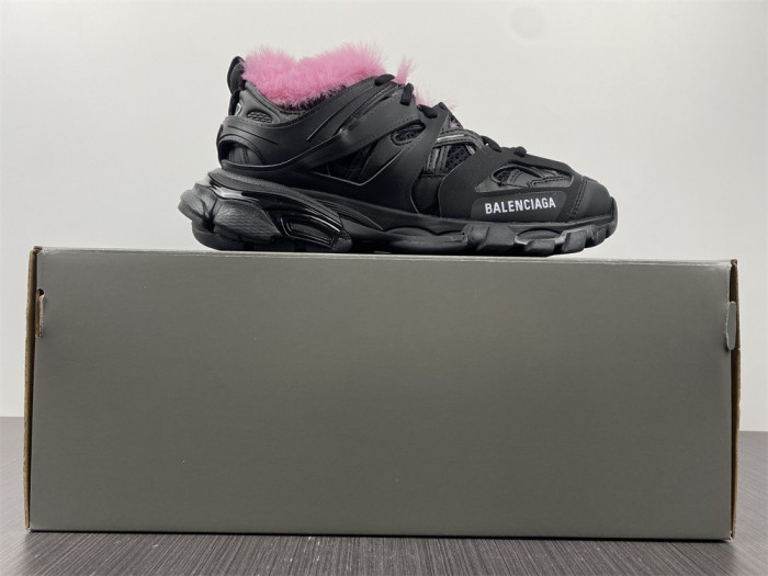 BLCG TRACK SNEAKER 668555 W3CQ6 1050