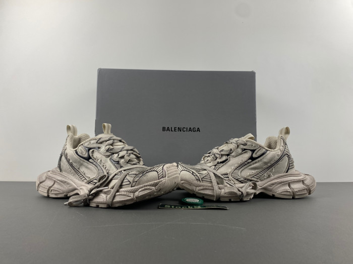 BLCG 3XL SNEAKER 734731 W3XDC 4001