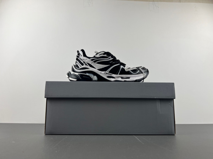 BLCG RUNNER 2.0 SNEAKER 779064-W3RBXP-0213