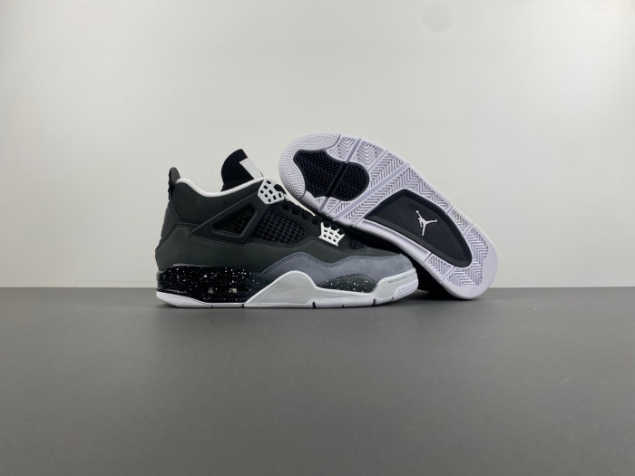 Air Jordan 4 “Fear” FQ8138-002