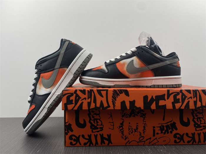 Nike Dunk Low “Graffiti” DM0108-001