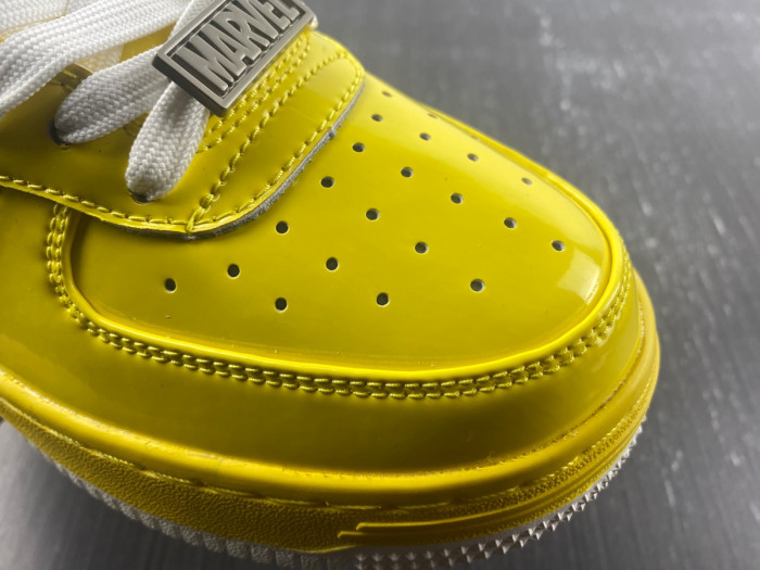 B*PE SNEAKER
