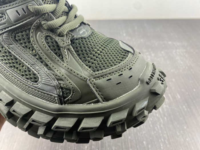 BLCG DEFENDER SNEAKER