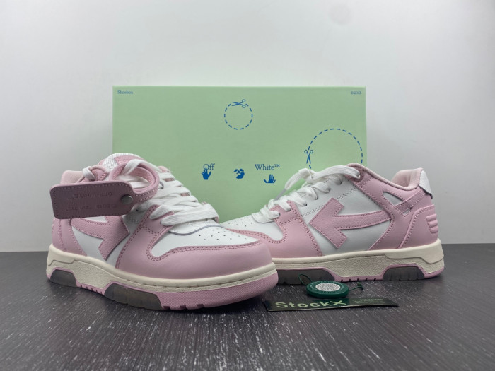 OFF-WHITE SNEAKER