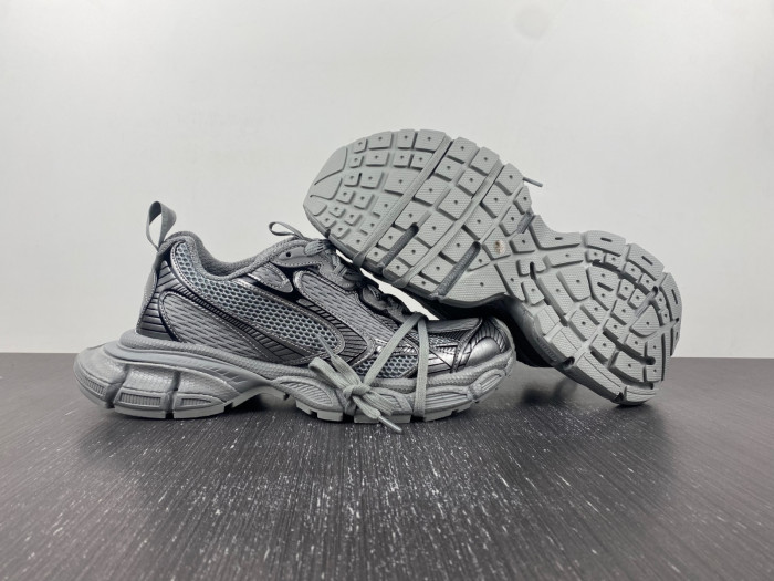 BLCG 3XL SNEAKER 734734 W3XL7 1211