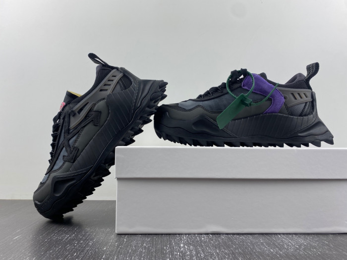 OFF-WHITE C/O ODSY-1000 SNEAKER